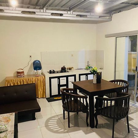 Robiu Bed & Breakfast Banyuwangi  Dış mekan fotoğraf
