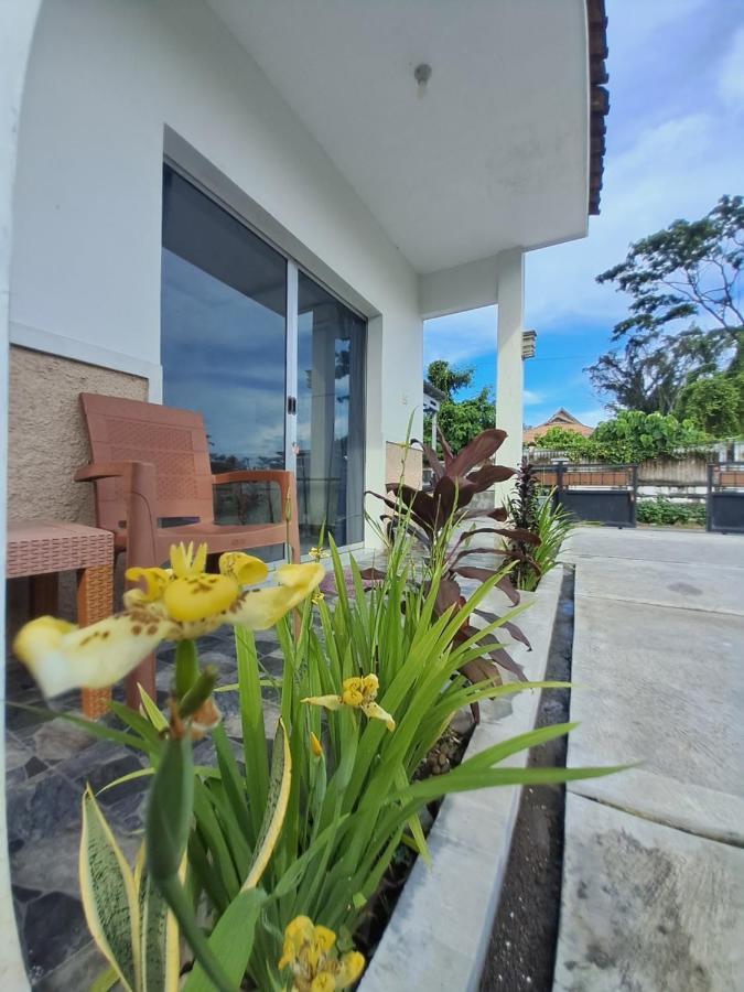Robiu Bed & Breakfast Banyuwangi  Dış mekan fotoğraf