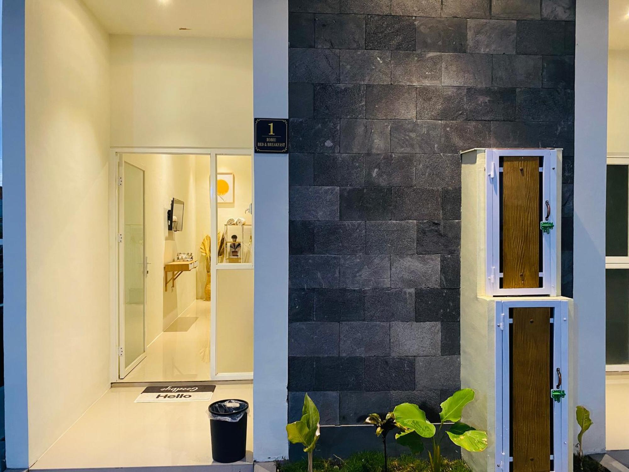 Robiu Bed & Breakfast Banyuwangi  Dış mekan fotoğraf