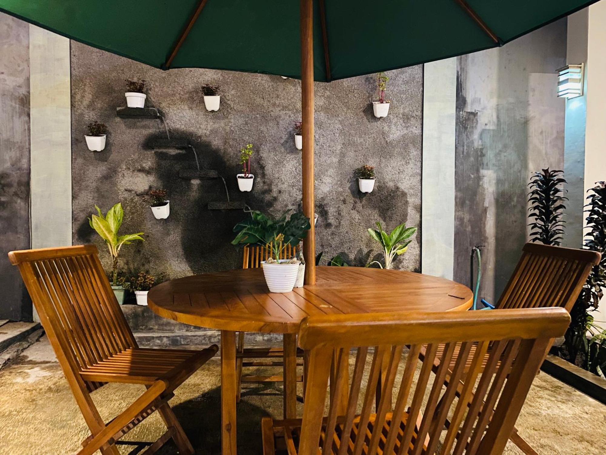 Robiu Bed & Breakfast Banyuwangi  Dış mekan fotoğraf