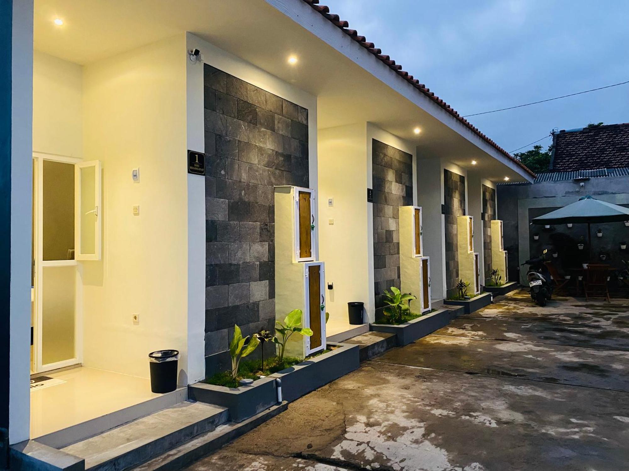 Robiu Bed & Breakfast Banyuwangi  Dış mekan fotoğraf