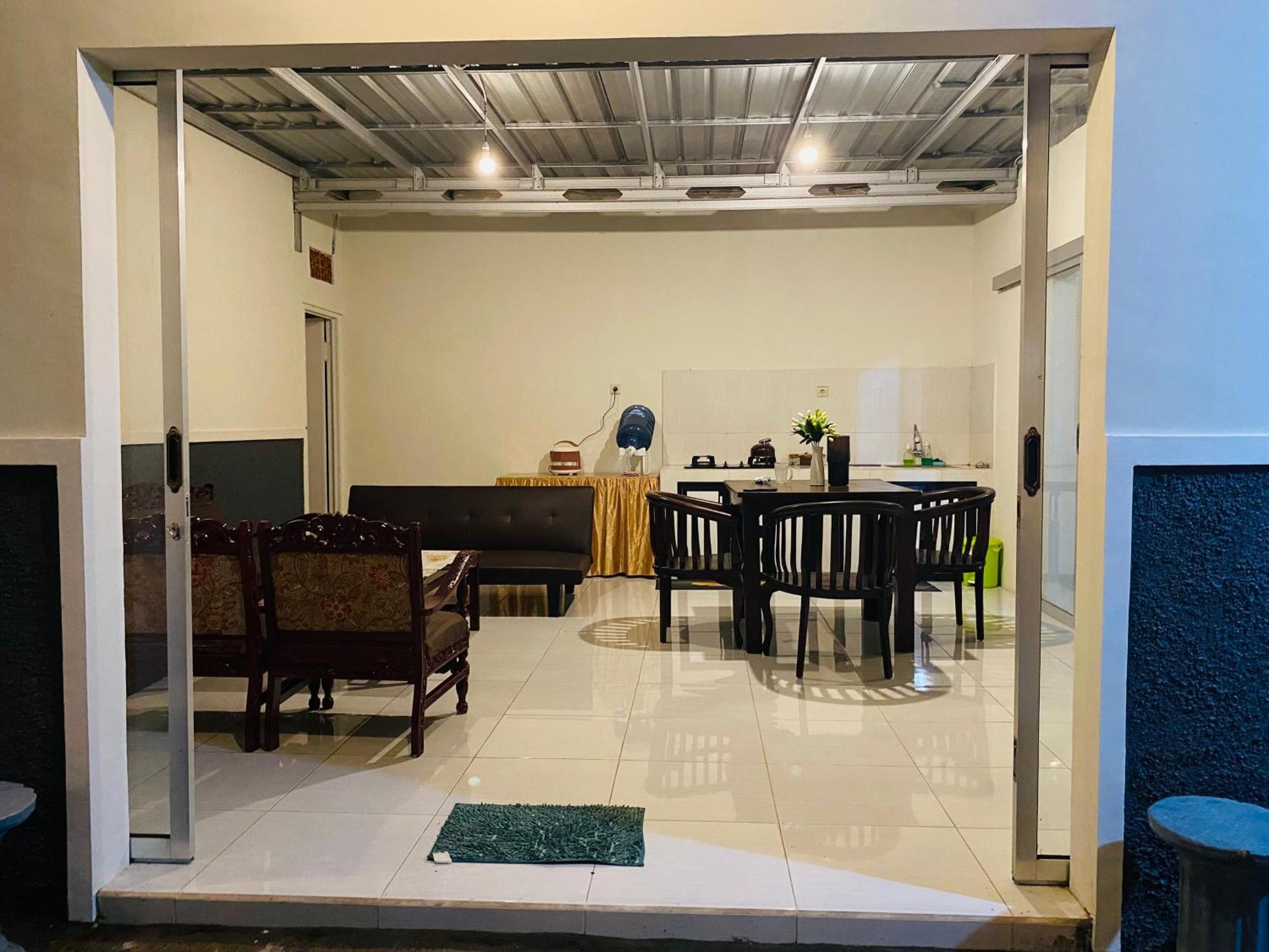 Robiu Bed & Breakfast Banyuwangi  Dış mekan fotoğraf
